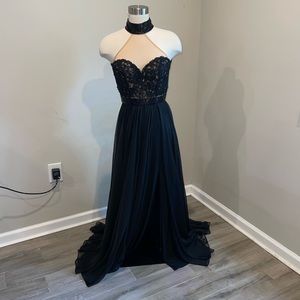 Beautiful Sherri Hill evening gown